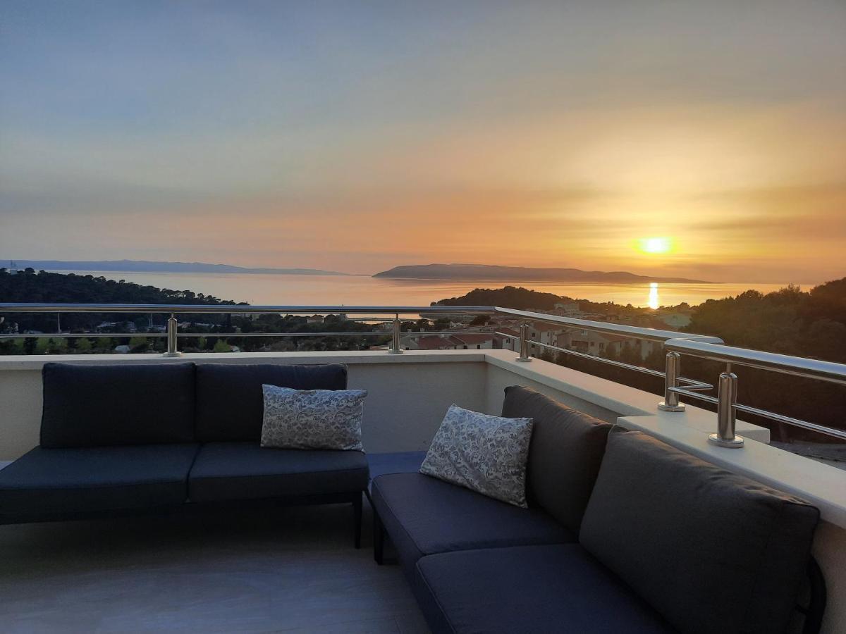 Apartment Anny De Luxe With Sea View Макарска Экстерьер фото